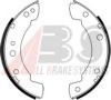 FORD 1481386 Brake Shoe Set